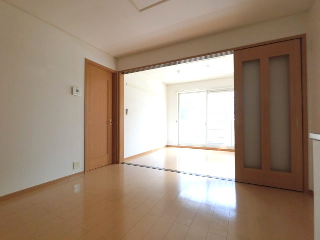 【居間・リビング】