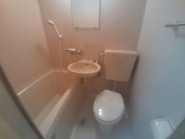 クローバー富士6号館の収納