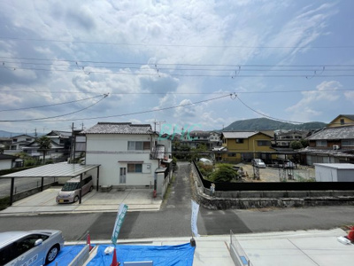【展望】 | 千町2丁目　分譲6区画3号棟 | 青い空が広がる開放的なバルコニー。