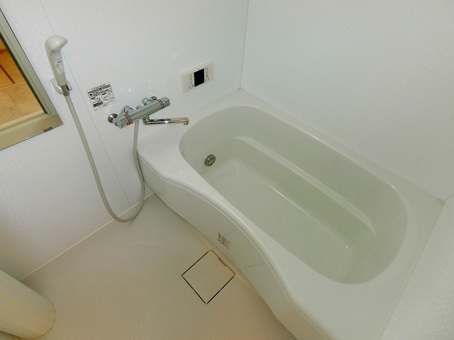 【浴室】 | シリエジオ甲子園六番館