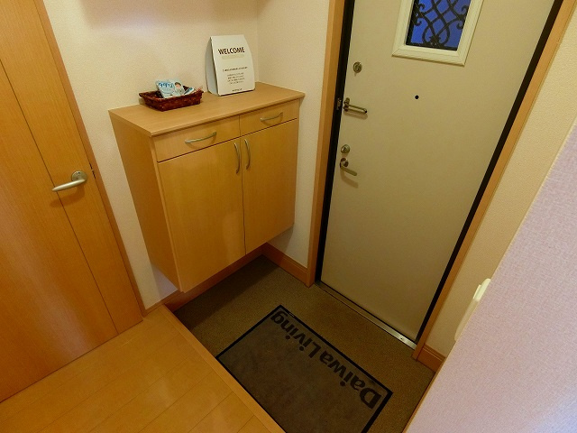 【玄関】 | シリエジオ甲子園六番館