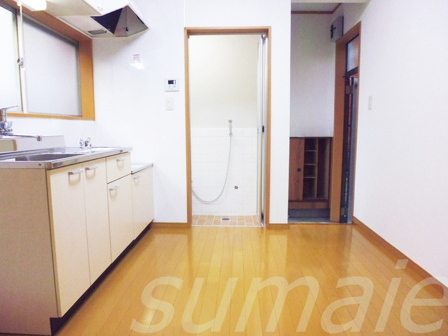 コーポ富田のキッチン|広々としたキッチンです♪