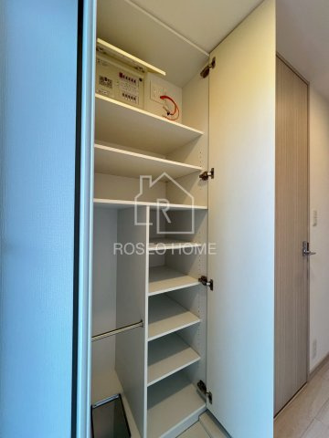 アジュールコート福島の収納|同マンション別部屋：参考写真