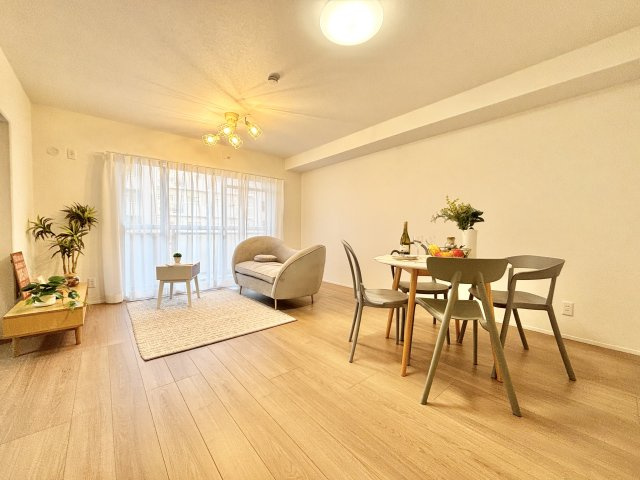 アミティ三郷早稲田6-1-2号棟の画像