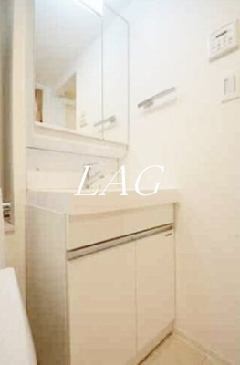 【洗面所】 | トライム早稲田鶴巻町 | 洗面台です。