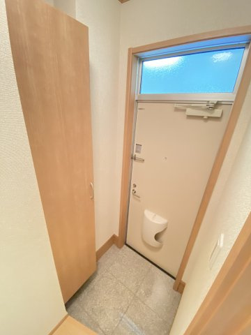 【玄関】