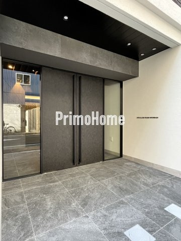 オープンブルーム東日本橋のエントランス