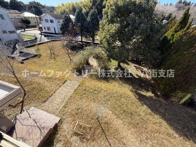 八街市吉倉　中古戸建の庭|軽量鉄骨造　エコキュート・給湯器2025年12月交換済
太陽光発電システム約6.2kw