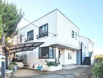 カトルファミーユの画像