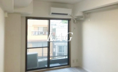 【居間・リビング】 | KIKビル | 洋室のお部屋です。