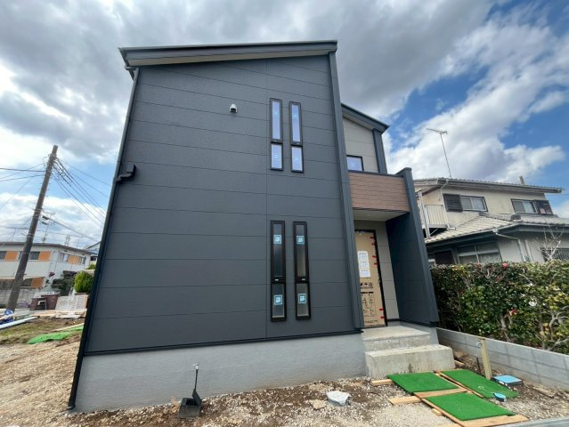 【Livele Garden】　幸手市千塚　第２　全1邸の外観|ウォークインクローゼット付きの収納豊富な間取りです♪
2026年4月撮影