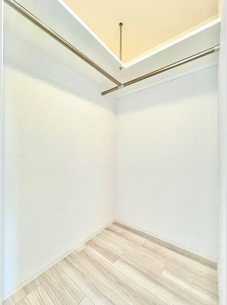 エスリード新栄グラティアの収納