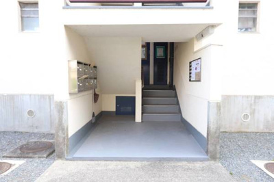 【エントランス】 | ビレッジハウス篠山1号棟