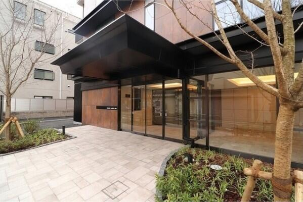 豊島区巣鴨３丁目の賃貸マンションのエントランス