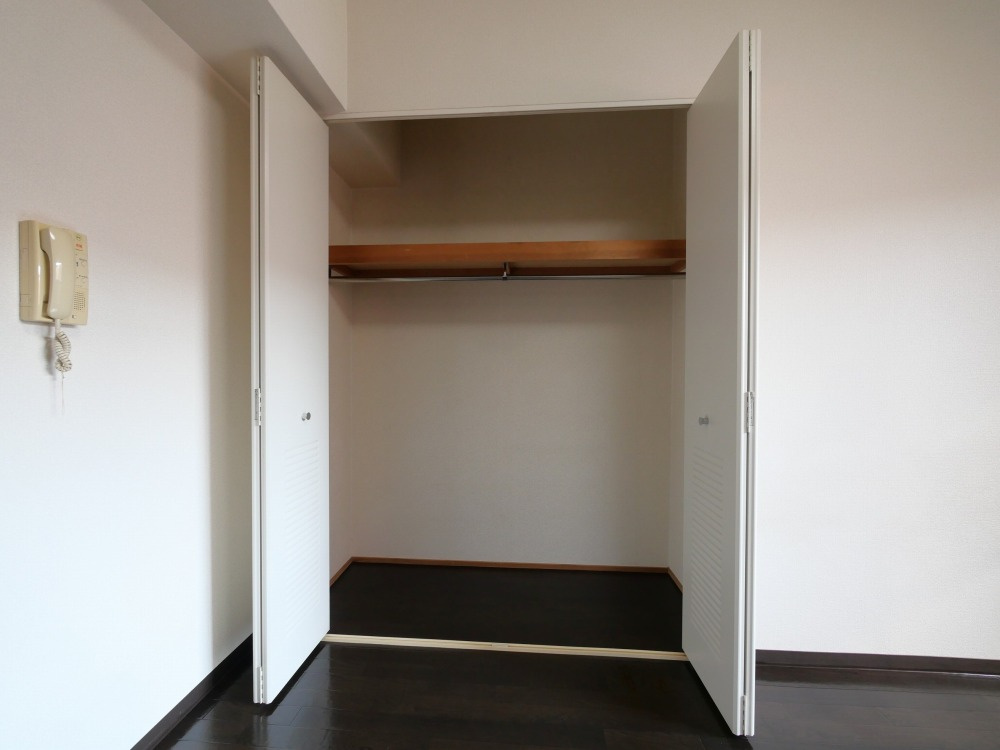 プレサンスフジの収納