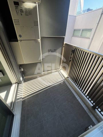 アーバネックス堺筋本町　開平小学校のバルコニー|アーバネックス堺筋本町　ベランダ