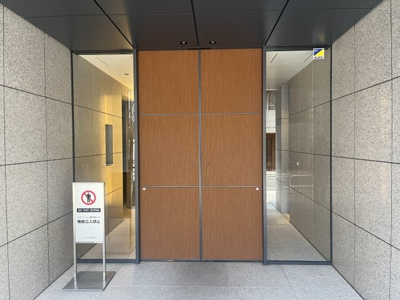 【エントランス】 | リビオ四谷