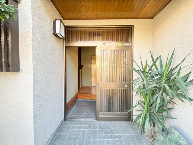 中古　野田市山崎の玄関