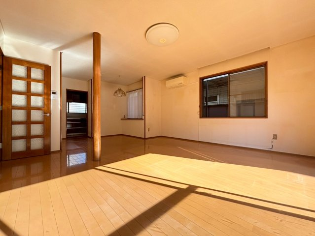 中古　野田市山崎の居間・リビング