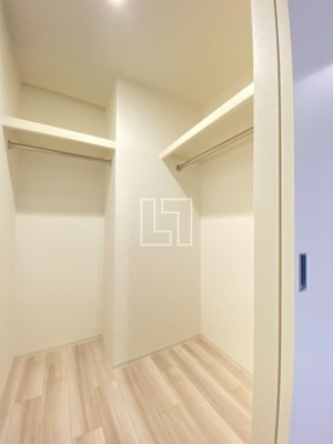 【収納】 | セレニテ難波グランデシュッド | セレニテ難波グランデシュッド　ウォークインクローゼット