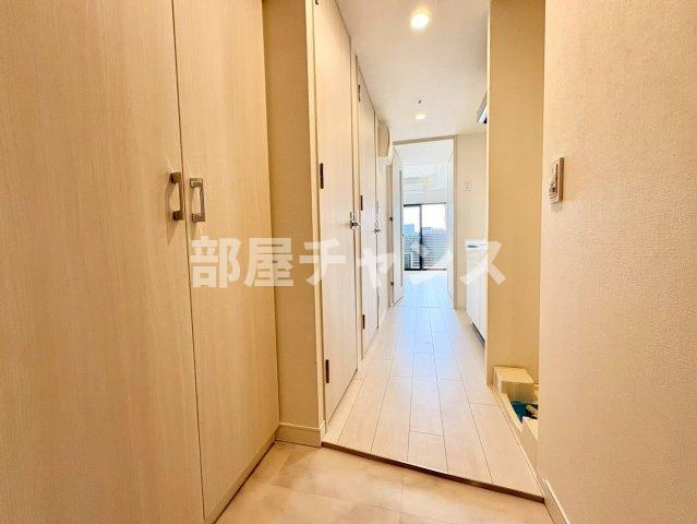 メイクス矢場町Ⅱの玄関