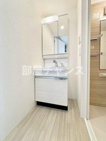 メイクス矢場町Ⅱの独立洗面台