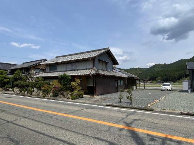 丹波市氷上町氷上の中古一戸建の外観