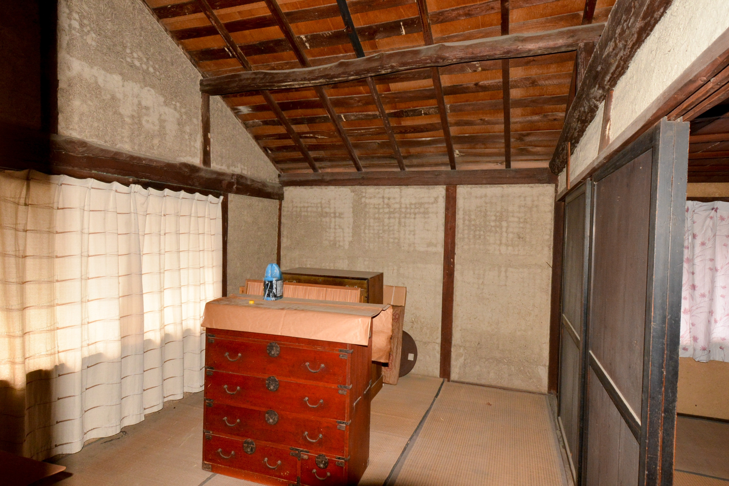 丹波市氷上町氷上の中古一戸建の和室|2階6帖