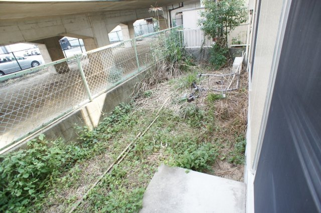 プレジール筒井の庭