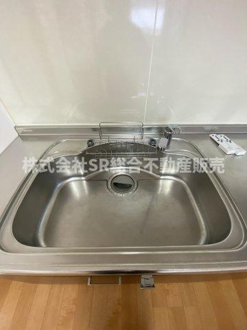 松原2丁目中古戸建のキッチン|シンクピカピカです☆