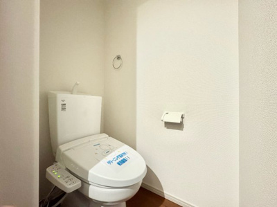 【洗面所】 | 伏見区深草大亀谷万帖敷町　3区画　新築分譲地 | 【①号地：三面鏡付洗面化粧台】