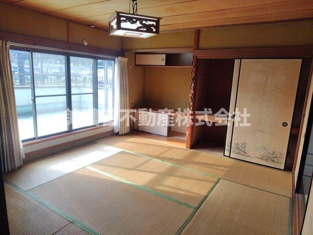 ６５０６０　岐阜市粟野西中古戸建の和室