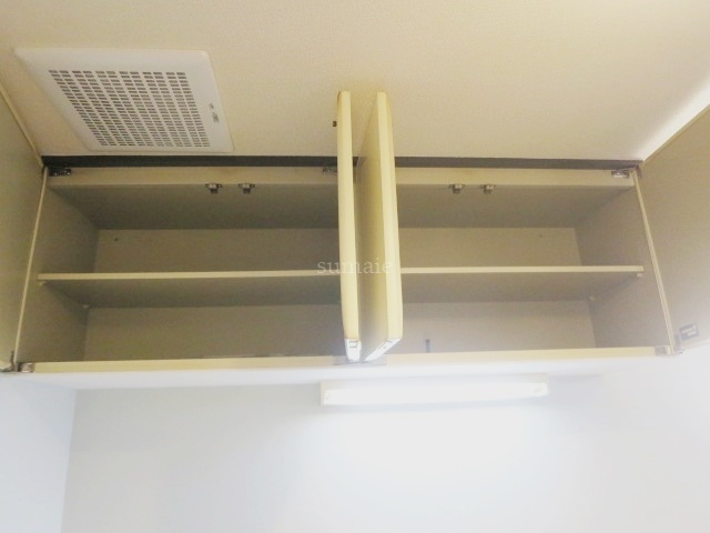 リバーハイツ大澤の収納|上部の収納です！
