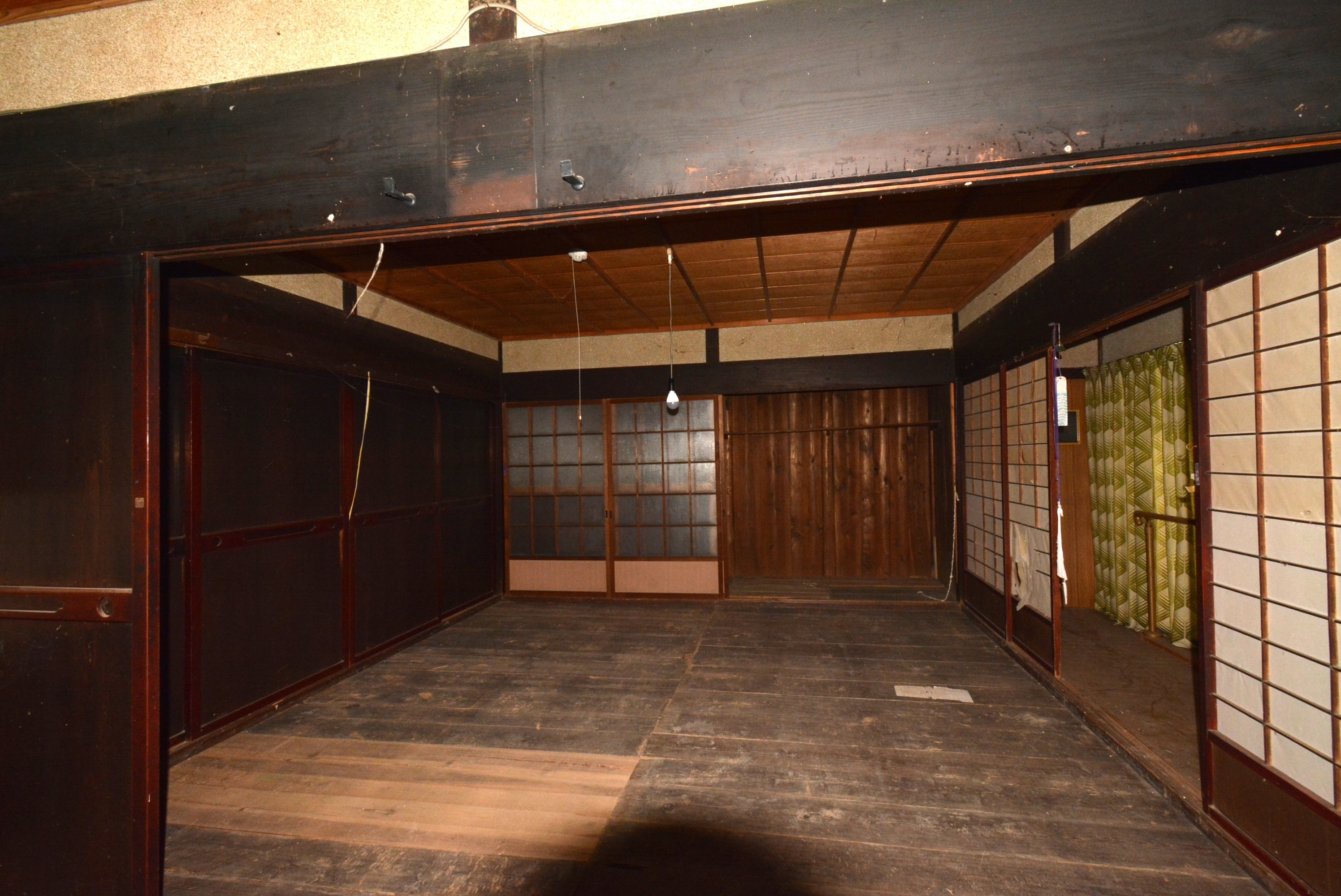 丹波市氷上町大谷の中古一戸建の和室|8帖畳無