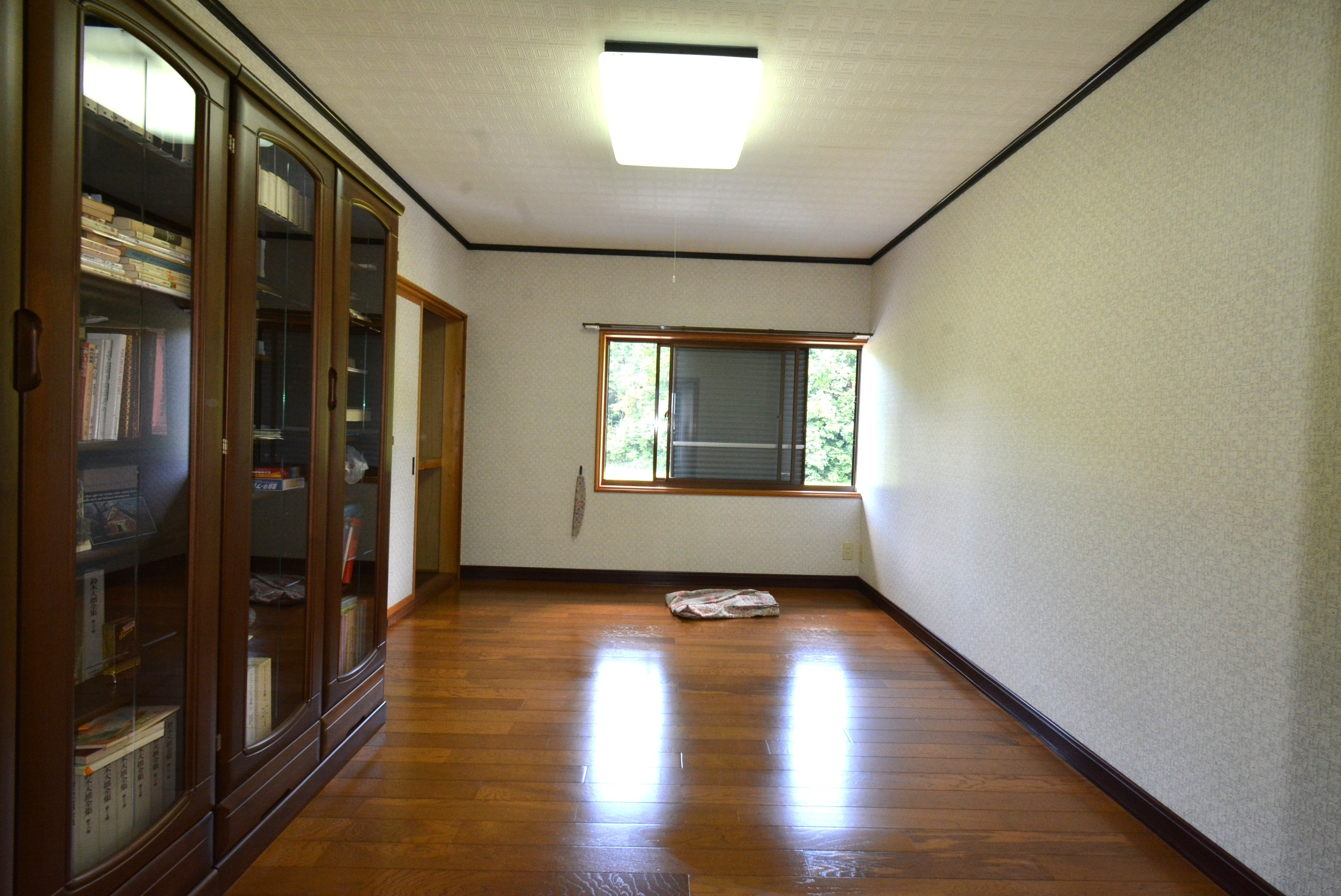 丹波市氷上町大谷の中古一戸建の洋室|離れ2階6帖