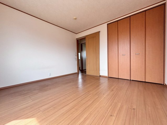 野田市上花輪　中古戸建の洋室