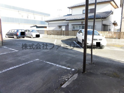 【駐車場】 | グリーンハイツ B