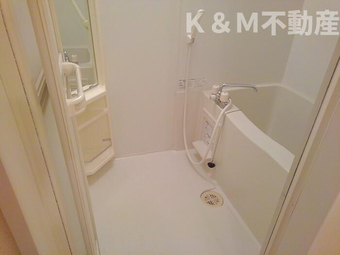 エテルナーレの浴室|お風呂です