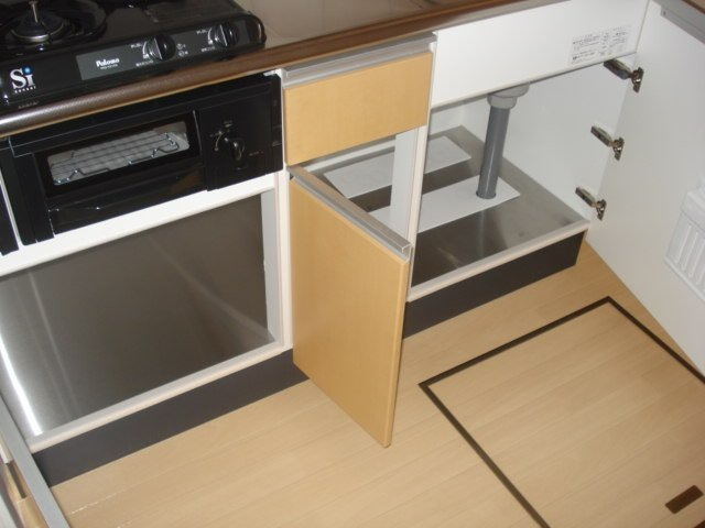 ＣｈａｍｐｓＤｏｒｅｓ（シャンドーレ）のキッチン|キッチン下収納(イメージ)