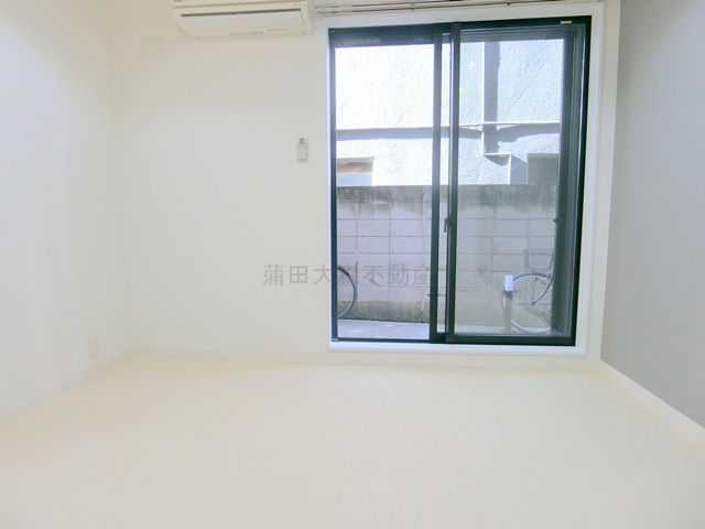 イリス羽田の居間・リビング