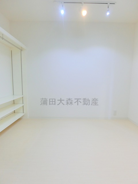 イリス羽田の居間・リビング