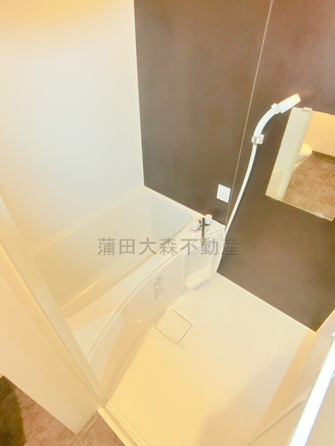 イリス羽田の浴室