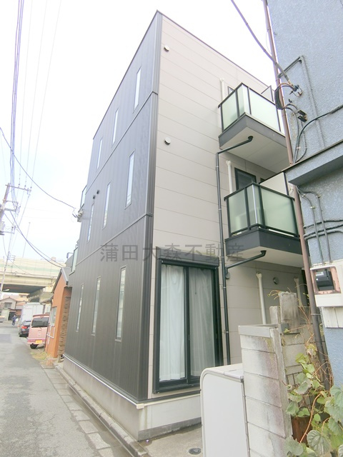 イリス羽田の外観