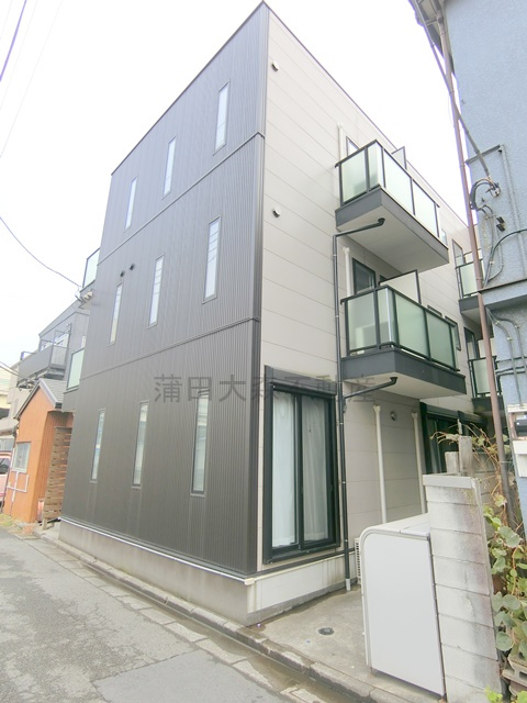 イリス羽田の外観