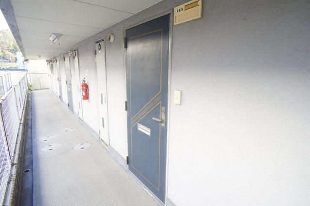 ジュネス・Ｎのロビー