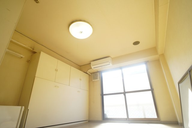 ジュネス・Ｎの居間・リビング