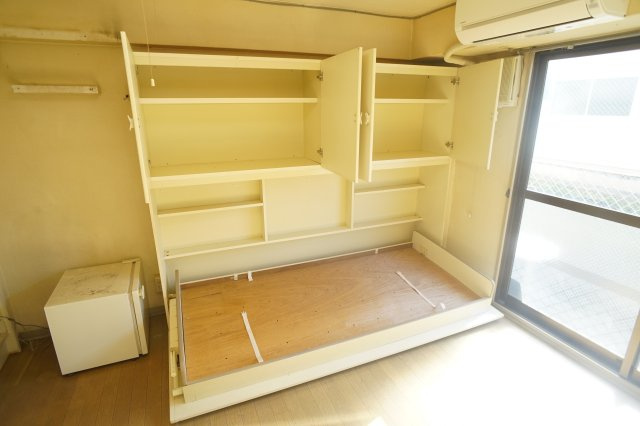 ジュネス・Ｎの収納