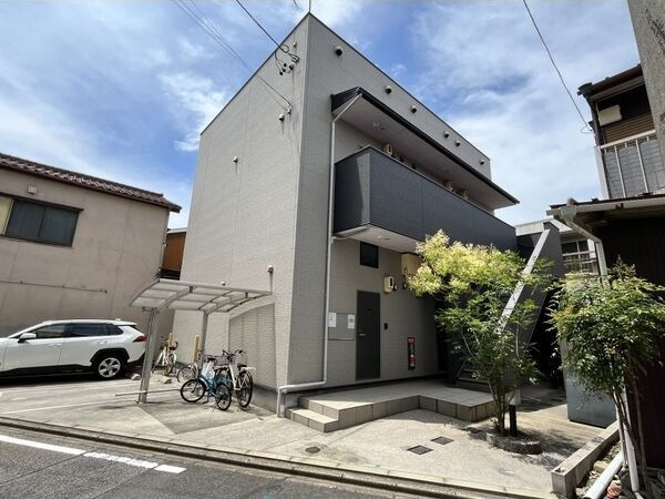 レクサス1439の外観