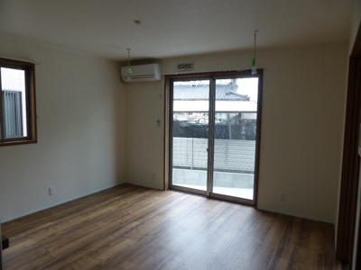 【居間・リビング】 | フルール | LDK13帖