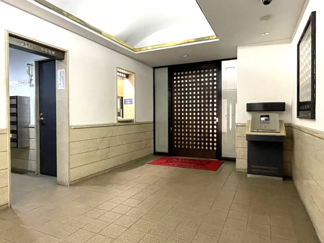 ライオンズマンション京橋川のその他共用部分|エントランス部分です。
